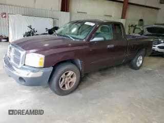 ✅ 2005 Dodge Dakota SLT • VIN: 1D7HE42N35S126391 • Lot: 68388375. Wystawiony na Copart z przebiegiem 239 885 mil. Bezpłatny archiwum sprzedaży aukcyjnych z USA i szczegółowy raport historii pojazdu na DreamBid. Zdjęcie 1.