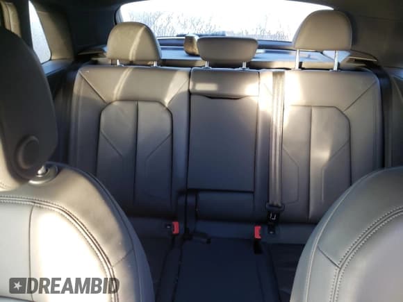 ✅ 2019 Audi Q3 Premium Plus • VIN: WA1BECF3XK1069346 • Lot: 38804023. Wystawiony na Copart z przebiegiem 21 783 mil. Bezpłatny archiwum sprzedaży aukcyjnych z USA i szczegółowy raport historii pojazdu na DreamBid. Zdjęcie 10.