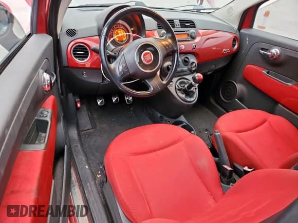 ✅ 2013 FIAT 500 Pop • VIN: 3C3CFFAR8DT663504 • Lot: 90706225. Listed on Copart with 91,615 mi. Free auction sales archive from the USA and detailed vehicle history report at DreamBid. Image 8.