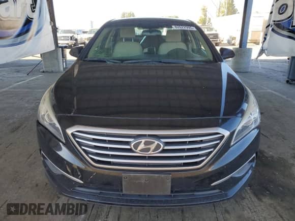 2017 Hyundai Sonata SE с VIN 5NPE24AF5HH555129, выставлен на аукционе Copart как лот 82622995 с пробегом 95 868 миль миль и Списание • Salvage title. История ставок и продаж доступна на DreamBid. Изображение 5.