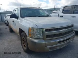 ✅ 2013 Chevrolet Silverado 1500 LS • VIN: 1GCRCREA6DZ139751 • Lot: 42536906. Listed on IAAI with 160,778 mi. Free auction sales archive from the USA and detailed vehicle history report at DreamBid. Image 1.