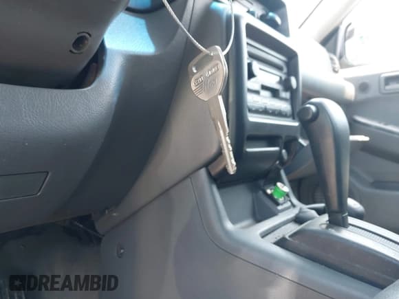 ✅ 2002 Isuzu Rodeo • VIN: 4S2DM58W924331770 • Лот: 41943957. Опубликован ранее на IAAI с пробегом 305 440 миль. Бесплатный доступ к архиву аукционных продаж из США и подробный отчёт об истории автомобиля на DreamBid. Изображение 11.