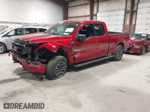 ✅ 2021 Ford F-150 XL • VIN: 1FTFX1E55MFA44207 • Lot: 42179647. Wystawiony na IAAI z przebiegiem 67 900 mil. Bezpłatny archiwum sprzedaży aukcyjnych z USA i szczegółowy raport historii pojazdu na DreamBid. Zdjęcie 2.