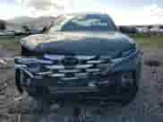 2023 Hyundai Santa Cruz SE с VIN 5NTJADAE5PH064228, выставлен на аукционе Copart как лот 68147324 с пробегом 8 122 миль миль и Списание • Salvage title. История ставок и продаж доступна на DreamBid. Изображение 5.