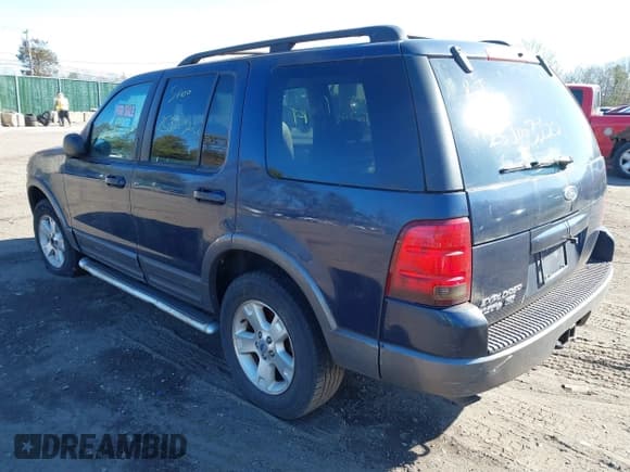 ✅ 2003 Ford Explorer XLT • VIN: 1FMZU73K03UB51320 • Lot: 41906977. Listed on IAAI with Not provided. Free auction sales archive from the USA and detailed vehicle history report at DreamBid. Image 3.