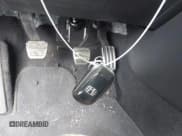 ✅ 2024 Honda Civic Sport Touring • VIN: 19XFL1G85RE019716 • Lot: 42748703. Wystawiony na IAAI z przebiegiem 5 879 mil. Bezpłatny archiwum sprzedaży aukcyjnych z USA i szczegółowy raport historii pojazdu na DreamBid. Zdjęcie 11.