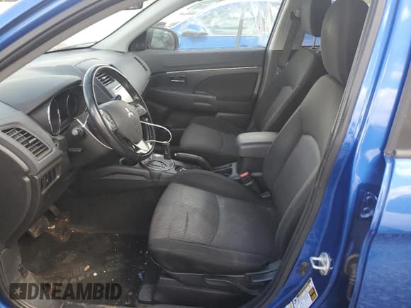 ✅ 2017 Mitsubishi Outlander SE • VIN: JA4AR3AW4HZ036841 • Лот: 70301925. Опубликован ранее на Copart с пробегом 80 019 миль. Бесплатный доступ к архиву аукционных продаж из США и подробный отчёт об истории автомобиля на DreamBid. Изображение 7.