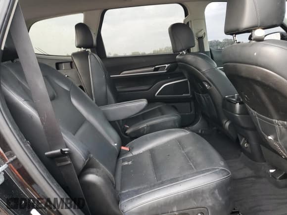 ✅ 2022 Kia Telluride S • VIN: 5XYP6DHC0NG199670 • Лот: 81719565. Опубликован ранее на Copart с пробегом 39 682 миль. Бесплатный доступ к архиву аукционных продаж из США и подробный отчёт об истории автомобиля на DreamBid. Изображение 11.