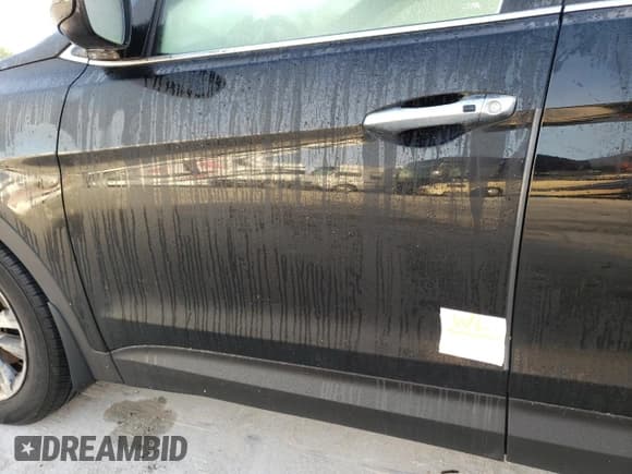 ✅ 2018 Hyundai Santa Fe Limited • VIN: 5XYZUDLA7JG548967 • Lot: 63579472. Wystawiony na Copart z przebiegiem 161 474 mil. Bezpłatny archiwum sprzedaży aukcyjnych z USA i szczegółowy raport historii pojazdu na DreamBid. Zdjęcie 13.