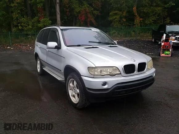 ✅ 2000 BMW X5 • VIN: WBAFB3341YLH03301 • Lot: 73379094. Wystawiony na Copart z przebiegiem 150 051 mil. Bezpłatny archiwum sprzedaży aukcyjnych z USA i szczegółowy raport historii pojazdu na DreamBid. Zdjęcie 12.