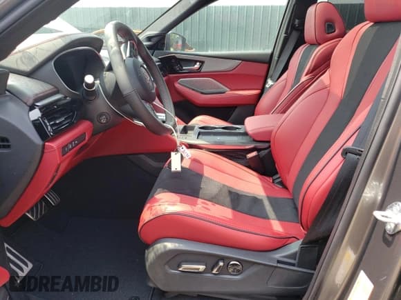 ✅ 2025 Acura MDX w/A-Spec Package • VIN: 5J8YE1H03SL003203 • Lot: 60279305. Listed on Copart with 94 mi. Free auction sales archive from the USA and detailed vehicle history report at DreamBid. Image 7.