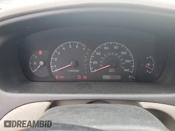 2003 Hyundai Elantra GLS with VIN KMHDN45D33U689255, listed as a Copart auction lot 81308734 with 196,405 mi miles and Non repairable. Bid and sale history available at DreamBid. Image 9.