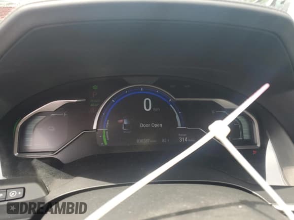 ✅ 2020 Honda Clarity • VIN: JHMZC5F10LC000674 • Lot: 64955074. Listed on Copart with 38,387 mi. Free auction sales archive from the USA and detailed vehicle history report at DreamBid. Image 9.