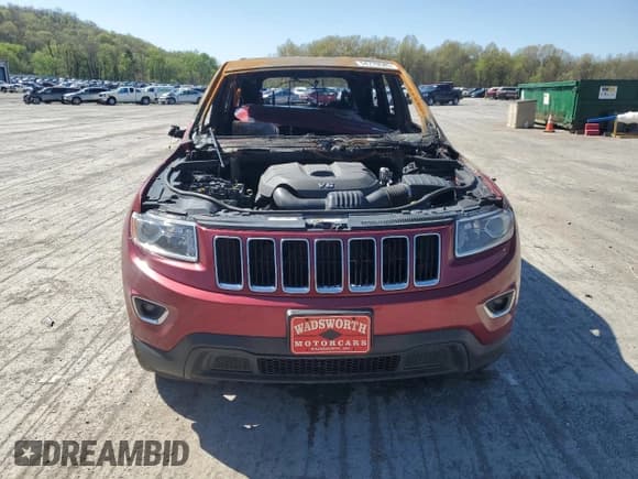 ✅ 2014 Jeep Grand Cherokee Altitude • VIN: 1C4RJFAG5EC355464 • Lot: 66983805. Wystawiony na Copart z przebiegiem Nie podano. Bezpłatny archiwum sprzedaży aukcyjnych z USA i szczegółowy raport historii pojazdu na DreamBid. Zdjęcie 5.