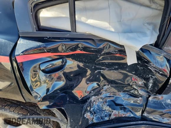 ✅ 2014 Dodge Charger RT Plus • VIN: 2C3CDXDT1EH334771 • Lot: 84260635. Wystawiony na Copart z przebiegiem Nie podano. Bezpłatny archiwum sprzedaży aukcyjnych z USA i szczegółowy raport historii pojazdu na DreamBid. Zdjęcie 10.