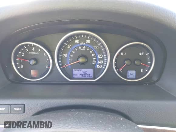 2012 Hyundai Veracruz Limited с VIN KM8NU4CC6CU185588, выставлен на аукционе IAAI как лот 41455986 с пробегом 175 675 миль миль и . История ставок и продаж доступна на DreamBid. Изображение 7.