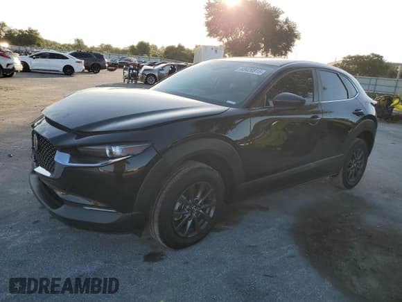 ✅ 2022 Mazda CX-30 S • VIN: 3MVDMBAL8NM407531 • Lot: 68420815. Listed on Copart with 30,147 mi. Free auction sales archive from the USA and detailed vehicle history report at DreamBid. Image 1.