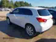 2015 Mitsubishi Outlander ES с VIN 4A4AP3AUXFE048967, выставлен на аукционе IAAI как лот 43404707 с пробегом 237 660 миль миль и . История ставок и продаж доступна на DreamBid. Изображение 3.