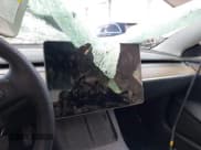 ✅ 2023 Tesla Model 3 Long Range • VIN: 5YJ3E1EB4PF715776 • Lot: 41949969. Wystawiony na IAAI z przebiegiem Nie podano. Bezpłatny archiwum sprzedaży aukcyjnych z USA i szczegółowy raport historii pojazdu na DreamBid. Zdjęcie 14.