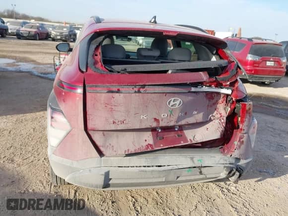 2025 Hyundai Kona SEL with VIN KM8HBCAB6SU199321, listed as a IAAI auction lot 41698781 with 13,783 mi miles and . Bid and sale history available at DreamBid. Image 6.