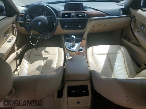 ✅ 2013 BMW 3 Series 328i • VIN: WBA3A5G58DNP24436 • Lot: 48378125. Listed on Copart with 102,737 mi. Free auction sales archive from the USA and detailed vehicle history report at DreamBid. Image 8.