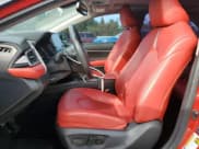 ✅ 2021 Toyota Camry XSE • VIN: 4T1K61AK0MU464946 • Lot: 68275625. Wystawiony na Copart z przebiegiem 63 951 mil. Bezpłatny archiwum sprzedaży aukcyjnych z USA i szczegółowy raport historii pojazdu na DreamBid. Zdjęcie 7.