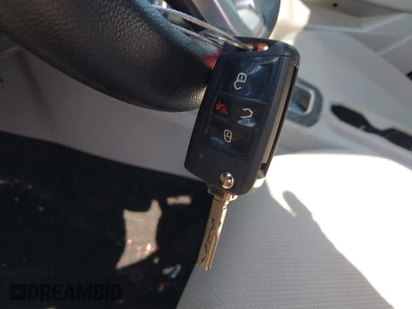 ✅ 2020 Volkswagen Jetta S • VIN: 3VWCB7BU5LM017519 • Lot: 43049793. Listed on IAAI with 78,704 mi. Free auction sales archive from the USA and detailed vehicle history report at DreamBid. Image 11.