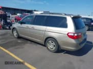 ✅ 2005 Honda Odyssey EX-L • VIN: 5FNRL38735B111376 • Lot: 42378824. Listed on IAAI with 191,632 mi. Free auction sales archive from the USA and detailed vehicle history report at DreamBid. Image 3.