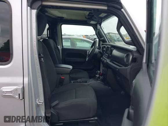 ✅ 2023 Jeep Wrangler Sport • VIN: 1C4HJXDG2PW508235 • Lot: 42127823. Listed on IAAI with 25,069 mi. Free auction sales archive from the USA and detailed vehicle history report at DreamBid. Image 5.