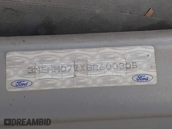 ✅ 2008 Mercury Milan • VIN: 3MEHM07ZX8R600305 • Lot: 42561117. Listed on IAAI with 120,094 mi. Free auction sales archive from the USA and detailed vehicle history report at DreamBid. Image 9.