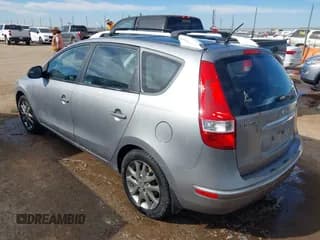 ✅ 2012 Hyundai Elantra SE • VIN: KMHDC8AE3CU131336 • Lot: 43310781. Listed on IAAI with 121,916 mi. Free auction sales archive from the USA and detailed vehicle history report at DreamBid. Image 3.