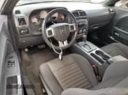 ✅ 2012 Dodge Challenger SXT • VIN: 2C3CDYAG6CH292575 • Lot: 48947405. Wystawiony na Copart z przebiegiem 192 075 mil. Bezpłatny archiwum sprzedaży aukcyjnych z USA i szczegółowy raport historii pojazdu na DreamBid. Zdjęcie 8.