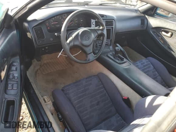 ✅ 1993 Toyota MR2 • VIN: JT2SW22N9P0078369 • Lot: 87045224. Listed on Copart with 240,232 mi. Free auction sales archive from the USA and detailed vehicle history report at DreamBid. Image 8.