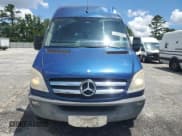 ✅ 2012 Mercedes-Benz Sprinter Passenger • VIN: WDZPE7CC8C5625073 • Лот: 64564085. Опубликован ранее на Copart с пробегом 116 022 миль. Бесплатный доступ к архиву аукционных продаж из США и подробный отчёт об истории автомобиля на DreamBid. Изображение 5.