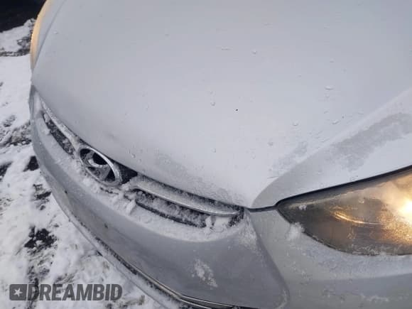 ✅ 2013 Hyundai Elantra GLS • VIN: 5NPDH4AE0DH152686 • Lot: 43791673. Listed on IAAI with 166,278 mi. Free auction sales archive from the USA and detailed vehicle history report at DreamBid. Image 6.