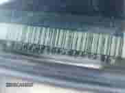 2002 Chevrolet Silverado 1500 LS z VIN 1GCEK14T12E143281, wystawiony jako IAAI lot #43197831 z przebiegiem 241 904 mil mil oraz . Historia ofert i sprzedaży dostępna na DreamBid. Obrazek 9.