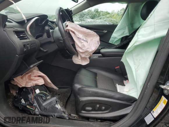 ✅ 2014 Chevrolet Impala LT • VIN: 2G1115SL6E9115861 • Лот: 63596984. Опубликован ранее на Copart с пробегом Не указан. Бесплатный доступ к архиву аукционных продаж из США и подробный отчёт об истории автомобиля на DreamBid. Изображение 7.