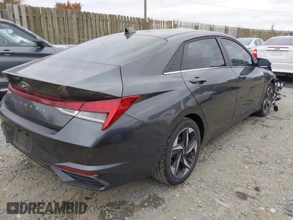✅ 2021 Hyundai Elantra SEL • VIN: 5NPLN4AG2MH018221 • Lot: 43574279. Listed on IAAI with 51,911 mi. Free auction sales archive from the USA and detailed vehicle history report at DreamBid. Image 4.