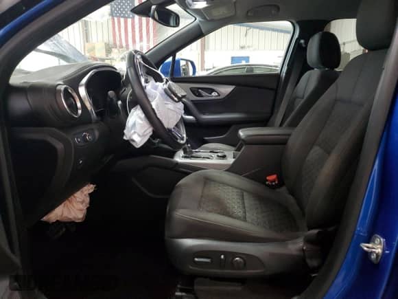 2019 Chevrolet Blazer with VIN 3GNKBCRS9KS597564, listed as a Copart auction lot 70992644 with 71,008 mi miles and Salvage title. Bid and sale history available at DreamBid. Image 7.