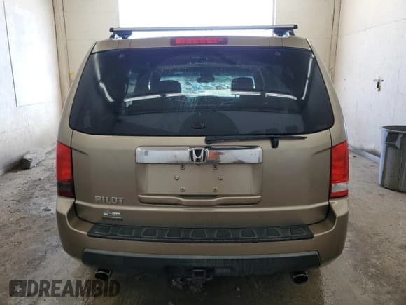 ✅ 2010 Honda Pilot EX-L • VIN: 5FNYF3H53AB016229 • Lot: 85672005. Listed on Copart with 237,837 mi. Free auction sales archive from the USA and detailed vehicle history report at DreamBid. Image 6.