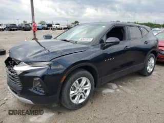 2020 Chevrolet Blazer LT z VIN 3GNKBCR41LS669697, wystawiony jako Copart lot #62542925 z przebiegiem 43 327 mil mil oraz Szkoda całkowita • Salvage title. Historia ofert i sprzedaży dostępna na DreamBid. Obrazek 1.