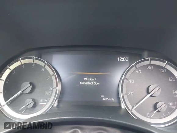 ✅ 2023 Toyota Highlander L • VIN: 5TDKDRAH3PS508024 • Lot: 42240434. Listed on IAAI with 30,850 mi. Free auction sales archive from the USA and detailed vehicle history report at DreamBid. Image 7.