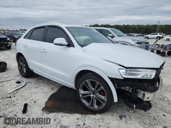 ✅ 2016 Audi Q3 Premium Plus • VIN: WA1EFCFS5GR020212 • Lot: 86122215. Listed on Copart with 142,245 mi. Free auction sales archive from the USA and detailed vehicle history report at DreamBid. Image 4.