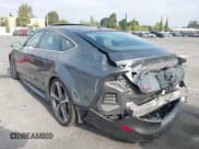 ✅ 2014 Audi RS 7 Prestige • VIN: WUAW2AFC3EN903462 • Lot: 42082052. Wystawiony na IAAI z przebiegiem 78 188 mil. Bezpłatny archiwum sprzedaży aukcyjnych z USA i szczegółowy raport historii pojazdu na DreamBid. Zdjęcie 3.