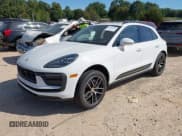 ✅ 2025 Porsche Macan • VIN: WP1AA2A53SLB01007 • Лот: 43114504. Опубликован ранее на IAAI с пробегом 5 952 миль. Бесплатный доступ к архиву аукционных продаж из США и подробный отчёт об истории автомобиля на DreamBid. Изображение 18.