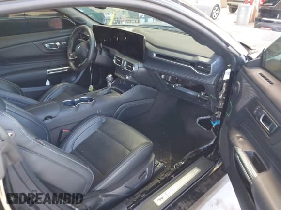 ✅ 2024 Ford Mustang GT • VIN: 1FA6P8CF2R5436066 • Lot: 43508673. Listed on IAAI with 8,280 mi. Free auction sales archive from the USA and detailed vehicle history report at DreamBid. Image 5.