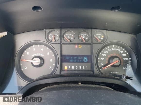 ✅ 2010 Ford F-150 XL • VIN: 1FTMF1C88AKA46401 • Lot: 73823973. Listed on Copart with 138,519 mi. Free auction sales archive from the USA and detailed vehicle history report at DreamBid. Image 9.