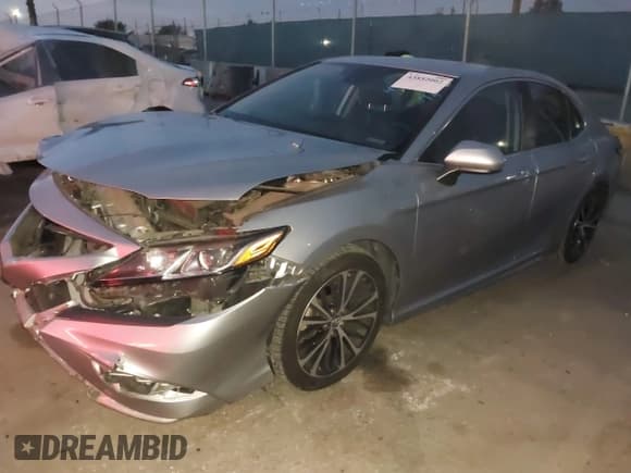✅ 2019 Toyota Camry SE • VIN: 4T1B11HK9KU298380 • Лот: 43852002. Опубликован ранее на IAAI с пробегом 113 654 миль. Бесплатный доступ к архиву аукционных продаж из США и подробный отчёт об истории автомобиля на DreamBid. Изображение 17.