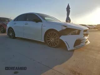 ✅ 2020 Mercedes-Benz A 35 AMG • VIN: W1K3G5BB7LJ219093 • Лот: 92048275. Опубликован ранее на Copart с пробегом 88 459 миль. Бесплатный доступ к архиву аукционных продаж из США и подробный отчёт об истории автомобиля на DreamBid. Изображение 4.
