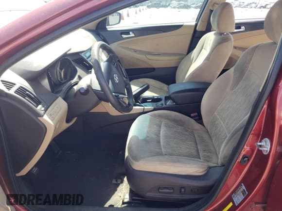 ✅ 2013 Hyundai Sonata GLS • VIN: 5NPEB4AC8DH566223 • Lot: 65337824. Listed on Copart with 166,195 mi. Free auction sales archive from the USA and detailed vehicle history report at DreamBid. Image 7.